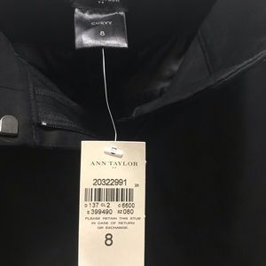 Ann Taylor Crop Pant